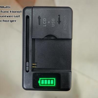 Universal Mobile Battery Charger EU US Plug LCD Indicator Screen USB-Port for Cell Phone Chargers Battery Charging