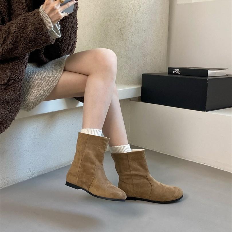 Suede Sleeve Low Heel Versatile European and American Matte Soft Leather Foreign Style Martin Boots 2025 New Round Head Fashion Boots Retro