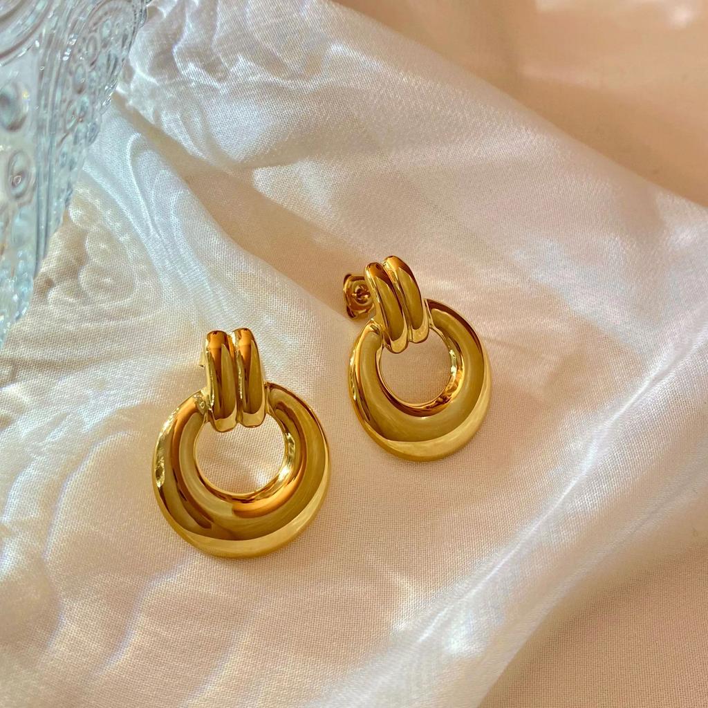 CARLIDANA Stainless Steel Chunky Texture Hoop Earrings Jewelry for Women Gold Plated Huggie Chunky Statement Stud Earrings