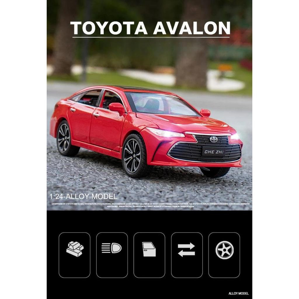 1/24 TOYOTA Avalon Toy Car for Children Diecast Metal Model Miniature Sound Light Doors Openable Collection Gift for Kids