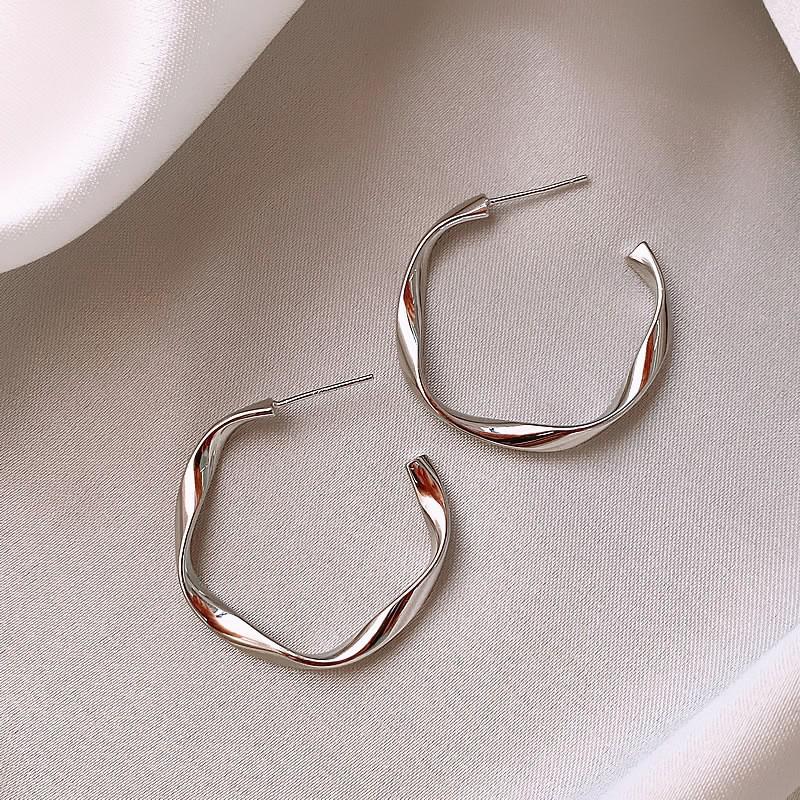 Elegant Pearl & Diamond Ear Clips - Double Layer, Silver Needle, Minimalist Studs for Women.