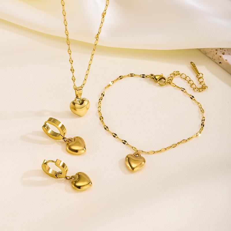 Colliers Bracelets Boucles d'Oreilles Cœur d'Amour en Acier Inoxydable Pour Femmes Nouveau Tendance Simple Imperméable Bijoux Cadeau