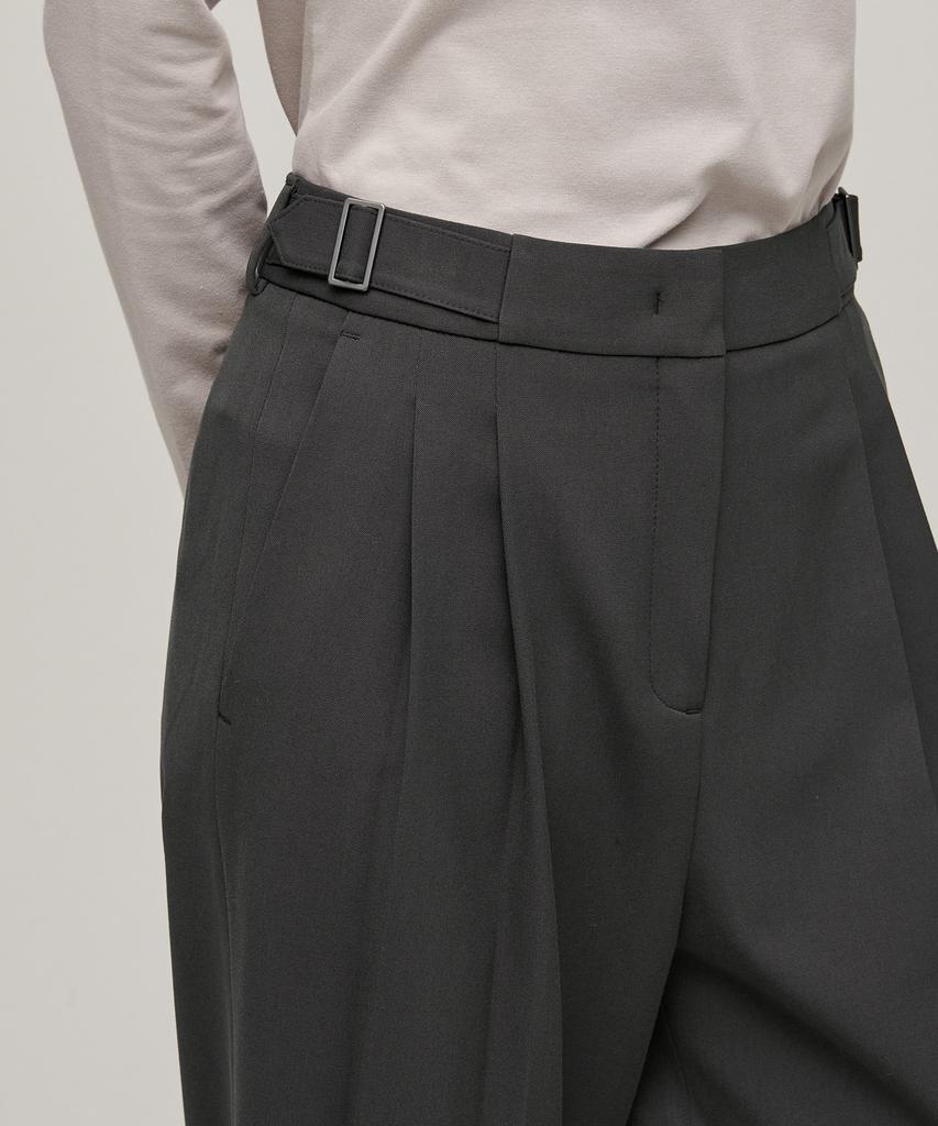 MUSINSA STANDARD WOMAN Women'S Side Adjust Two-Tuck Wide Slacks [Gunmetal]