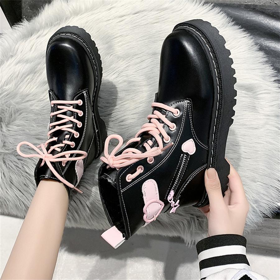 Autumn and Winter Fashion New Comfortable Fleece Warm Cross with Round Toe Cute Leather Women's Square Heel Ankle Boots