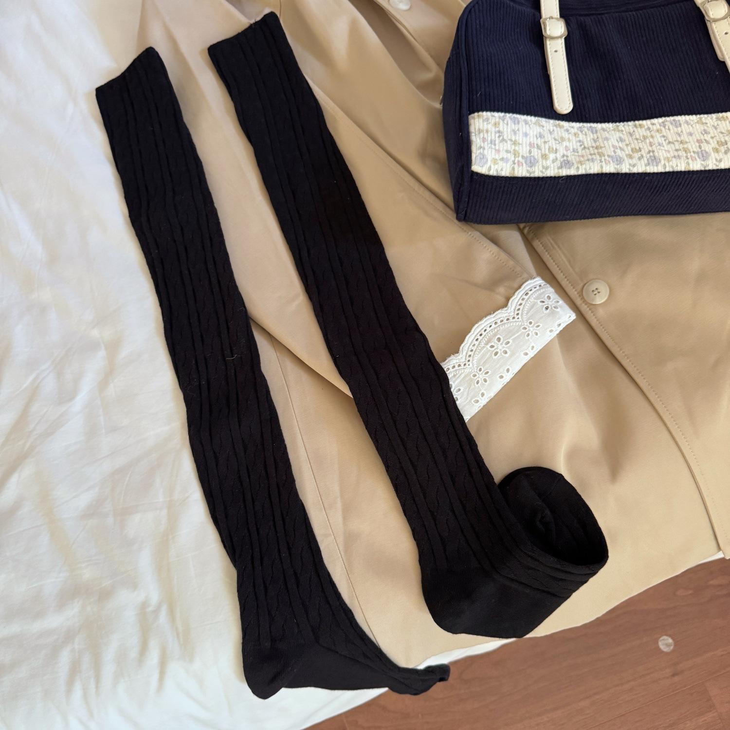 

Spring and Autumn Atmosphere Knee-high Socks That Don t Fall Off, Sweet and Slimming Long Socks with Linen Patterns for Women 1 pair чорний