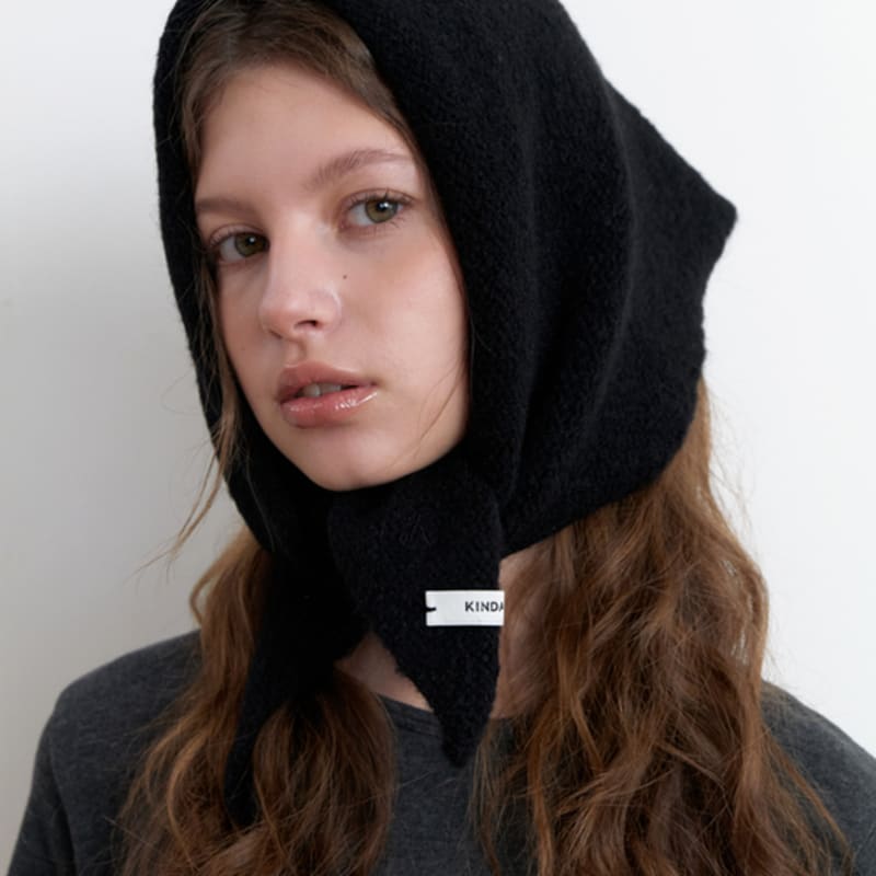 KINDABABY Bailee Ear Muffler - Black