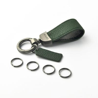 Luxus-Lammleder-Schlüsselanhänger mit Logo – Elegantes Autoanhänger- & Taschenaccessoire