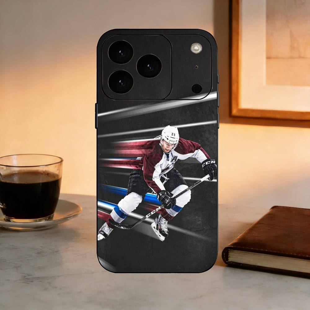 Coque de téléphone pour joueur de hockey Nathan MacKinnon en silicone souple pour iPhone 17 16 15 14 13 12 11 X XR Plus Pro Max Plus
