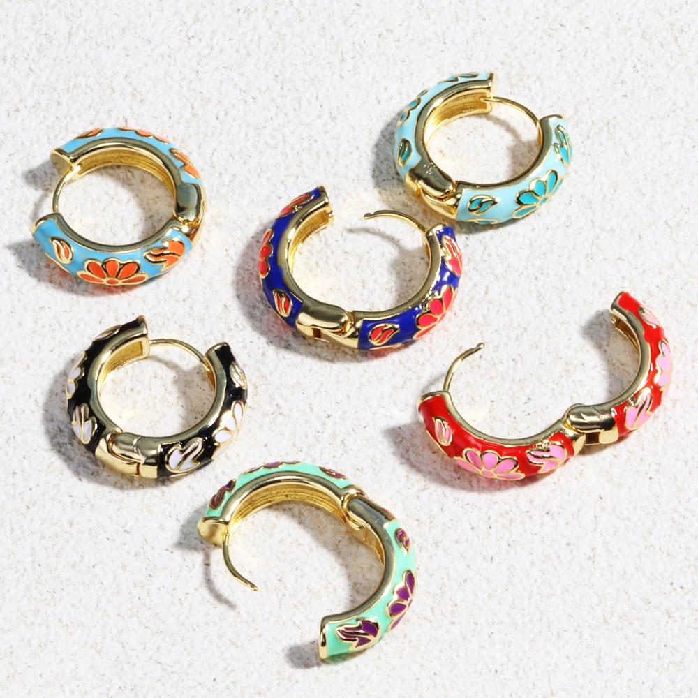 Bunte Emaille Blume Gänseblümchen Chunky Runder Kreis Creolen Ohrringe Weiblich Goldfarbe Kupfer Ohrstecker Huggies Schmuck für Frauen