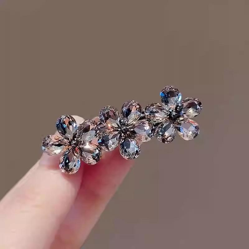 Crystal Flower Hair Claw Clip - Korean Style 2025