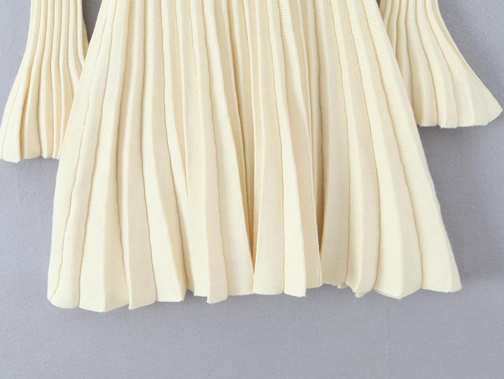 Autumn French Retro Hepburn Style Pleated Knit Dress