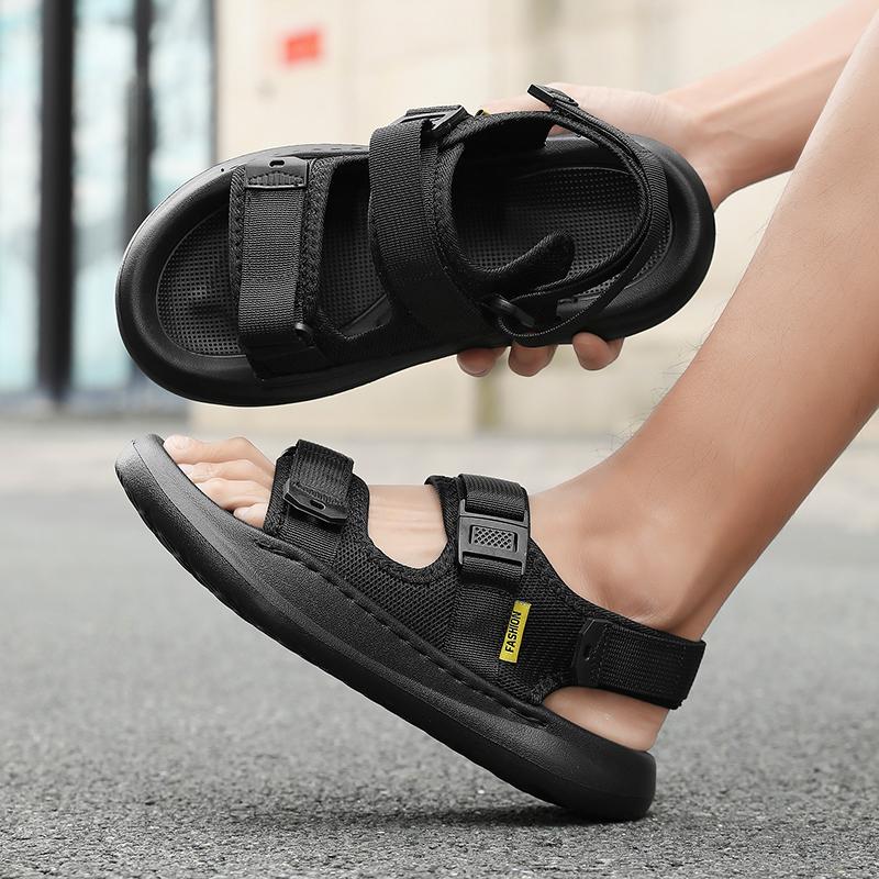 Fashion New Summer Men Sandals Fashion Roman Style Beach Sandals Breathable Thick Sole Casual Flat Sandals Lightweight Outdoor Sneakers