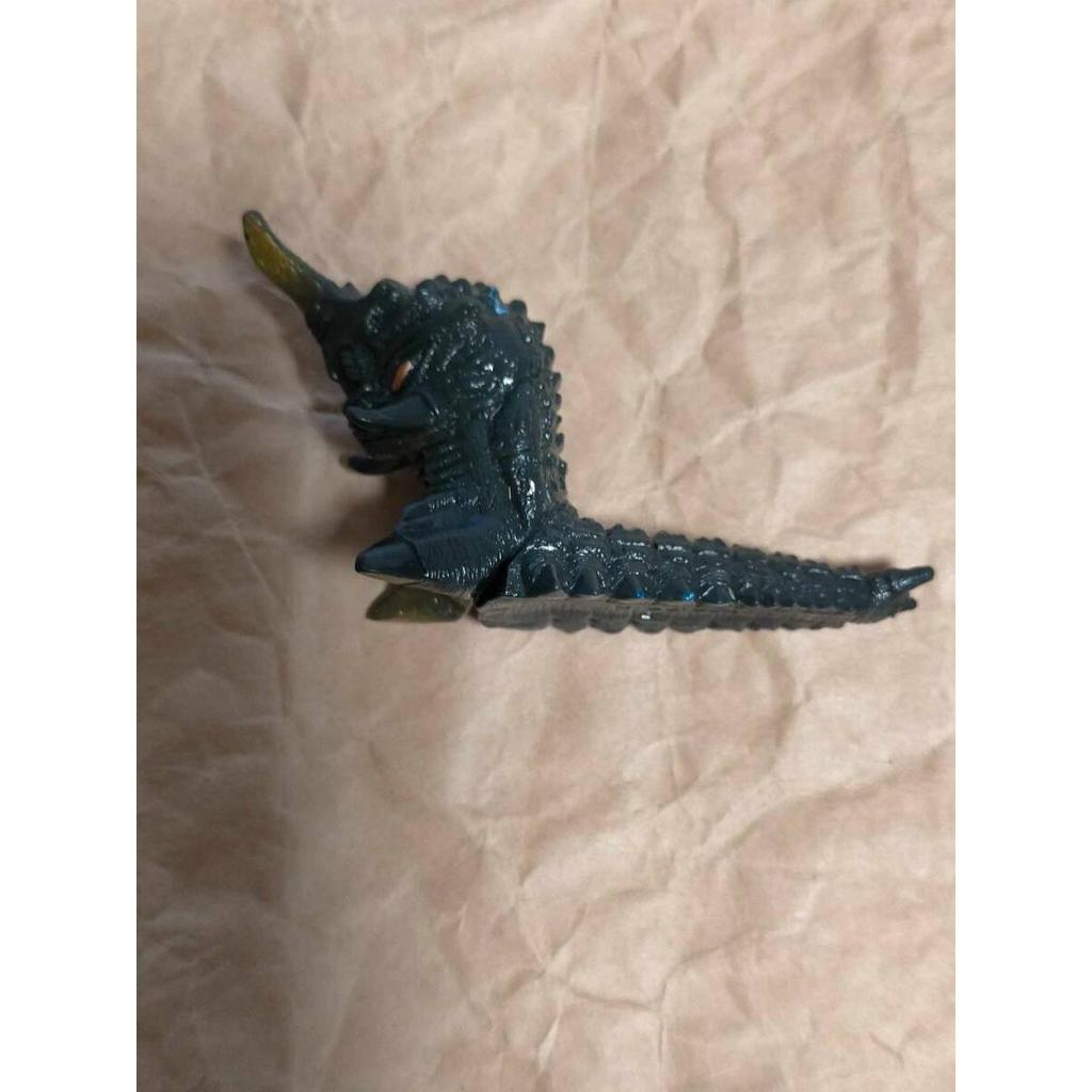 Used Battra Larva mini soft vinyl figure Godzilla monsters Battra Larva mini Soft Vinyl Figure