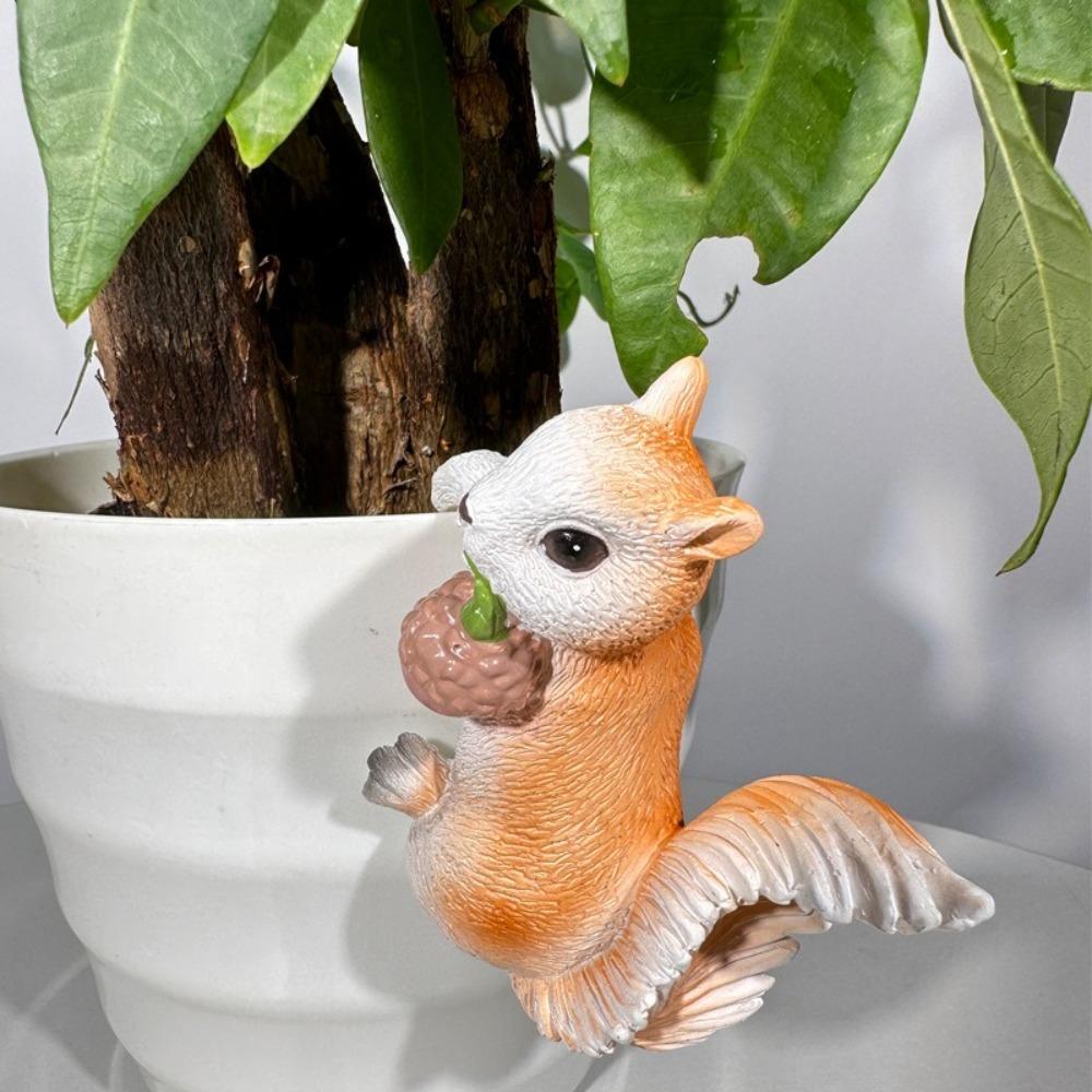 2Pcs Cute Squirrel Basin Hanging Ornament Fence Flower Pot Desktop Ornament New Statue Decorative