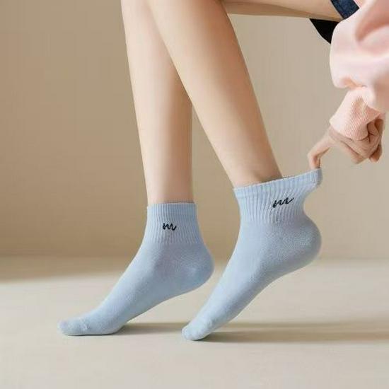 Women’s Spring-Summer Ankle Socks - Anti-Pilling, Sweat-Absorbent, Comfortable, Solid Colors, College Style