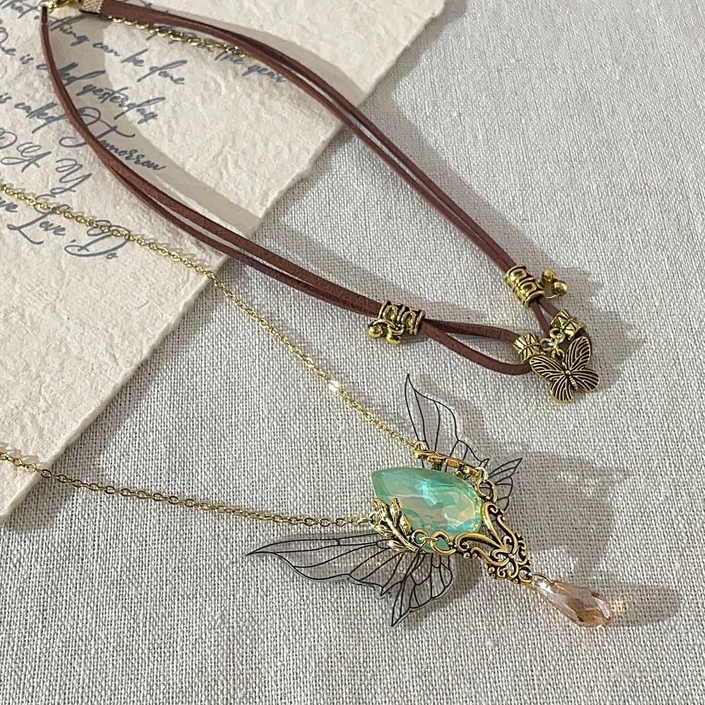 Vintage Rhinestone Wings Necklace Double Layer Clavicle Chain Sweet Butterfly Stacking Choker Gift