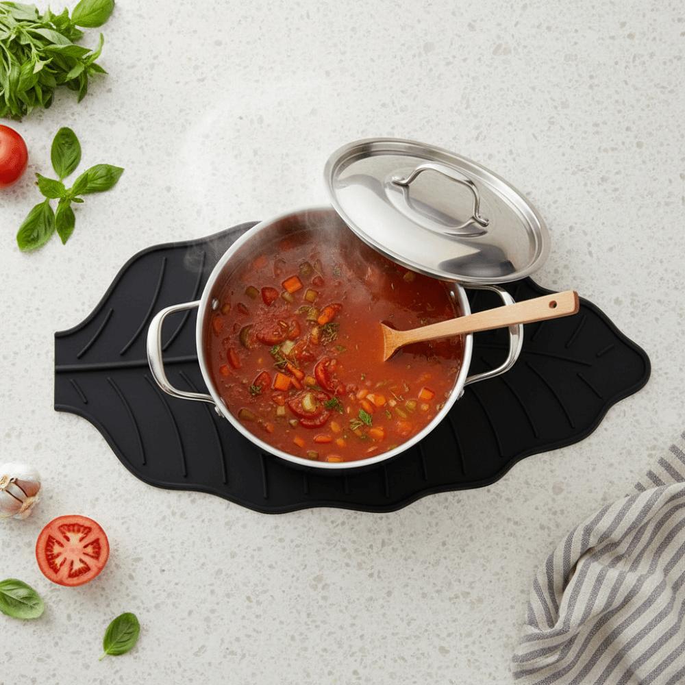 Silicone Leaf Shape Kitchen Dish Draining Mat Non-Slip Pot Holder  Kitchen Utensil