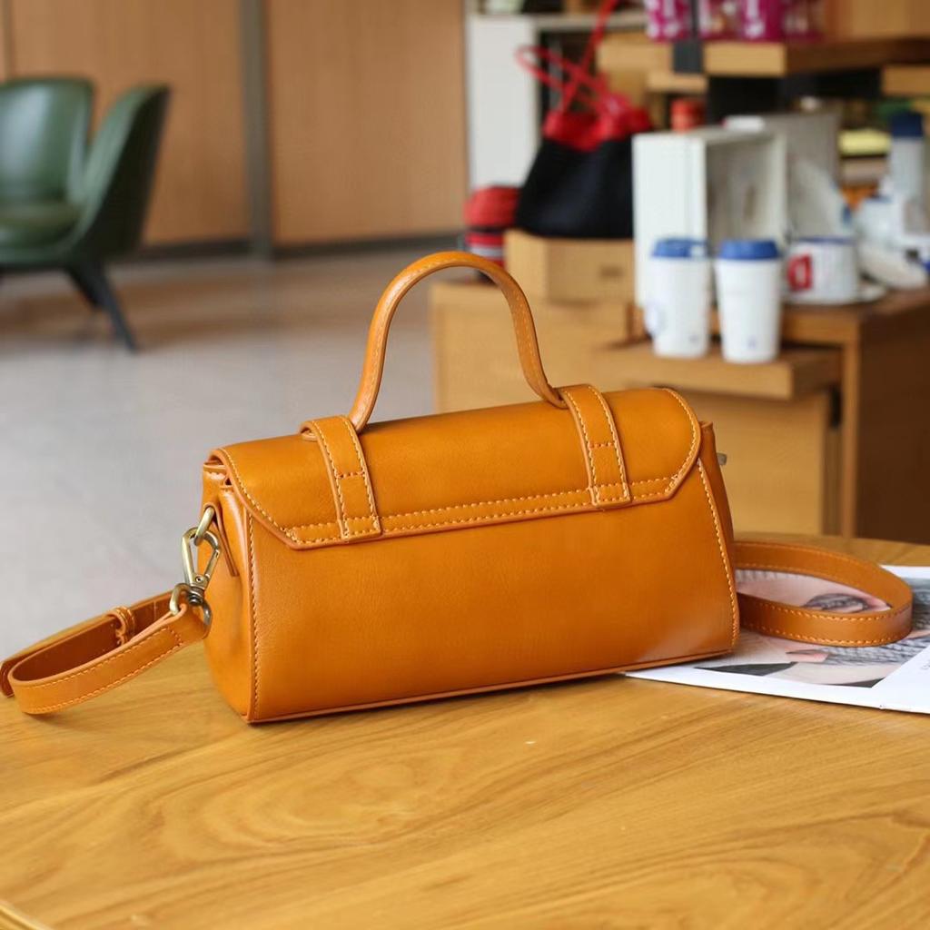 Popular Leather Small Bag Women's Bag Versatile Casual Cowhide Women's Bag Messenger Bag