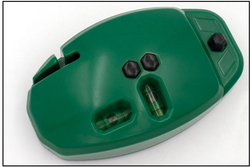 Precision Infrared Laser Level: High-Accuracy 90° Line Marker with Strong Light for Ground Alignment