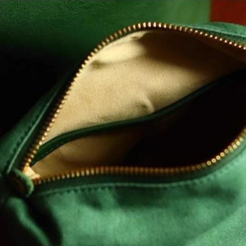 Japanese Green Bucket Bag Fashion Handbag Simple Versatile Pu Leather Trendy New Women's Bag Exquisite Hardware Zipper Handbag