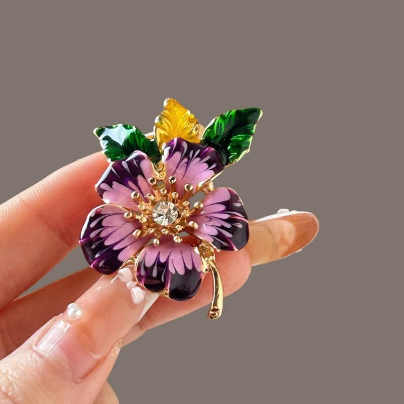 Różowo-fioletowa Broszka Kwiatowa dla Kobiet, Luksusowy Dodatek do Sukienki Bez Kołnierzyka, Wysokiej Jakości Broszka z Pereł