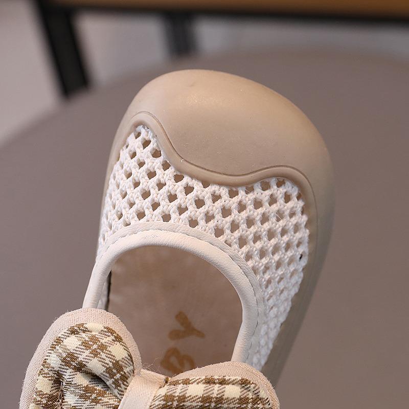 Summer hollow-out fly-woven mesh baby sandals, toddler walking shoes for girls, infant sandals for baby girls.