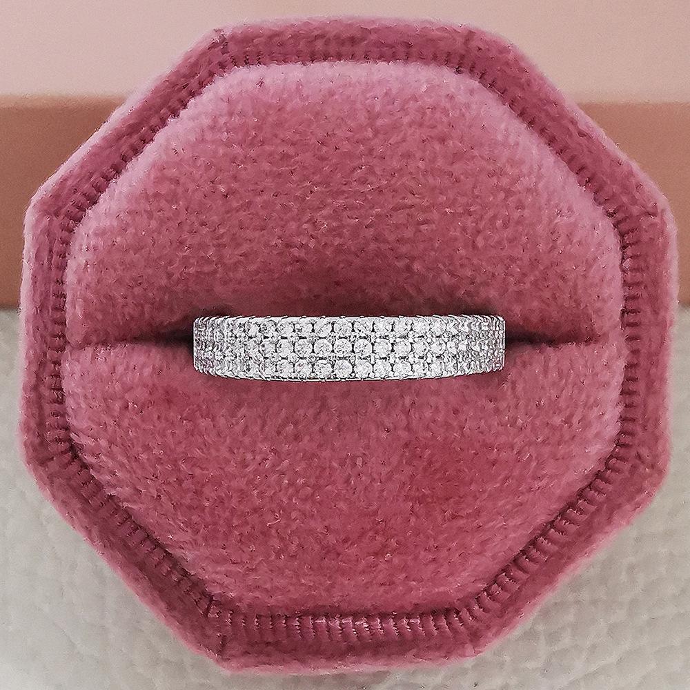 

Розкішна каблучка-доріжка з цирконієвими діамантами для жінок - Високе відчуття дизайну r4577 Size 10