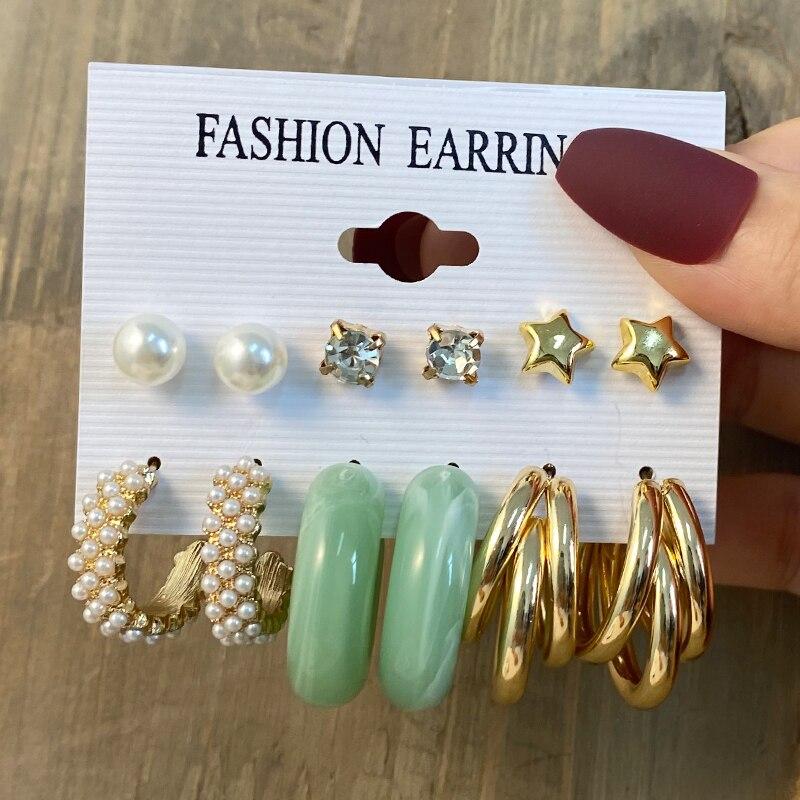 iF ME Fashion Cheap Jewelry Vintage Gold Stud Earrings for Women Bohemian Fashion Moon Star Butterfly Heart Stud Earrings Jewelry