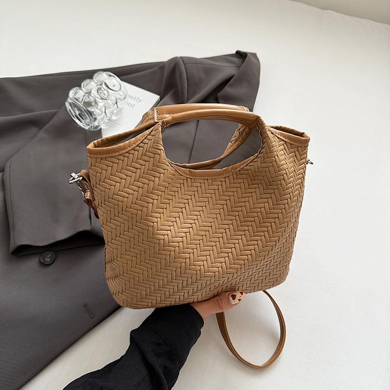 2025 Summer Woven Women's Bags, Fashionable Niche Handbags, New Messenger Bags, Large-capacity Exquisite Shoulder Bags