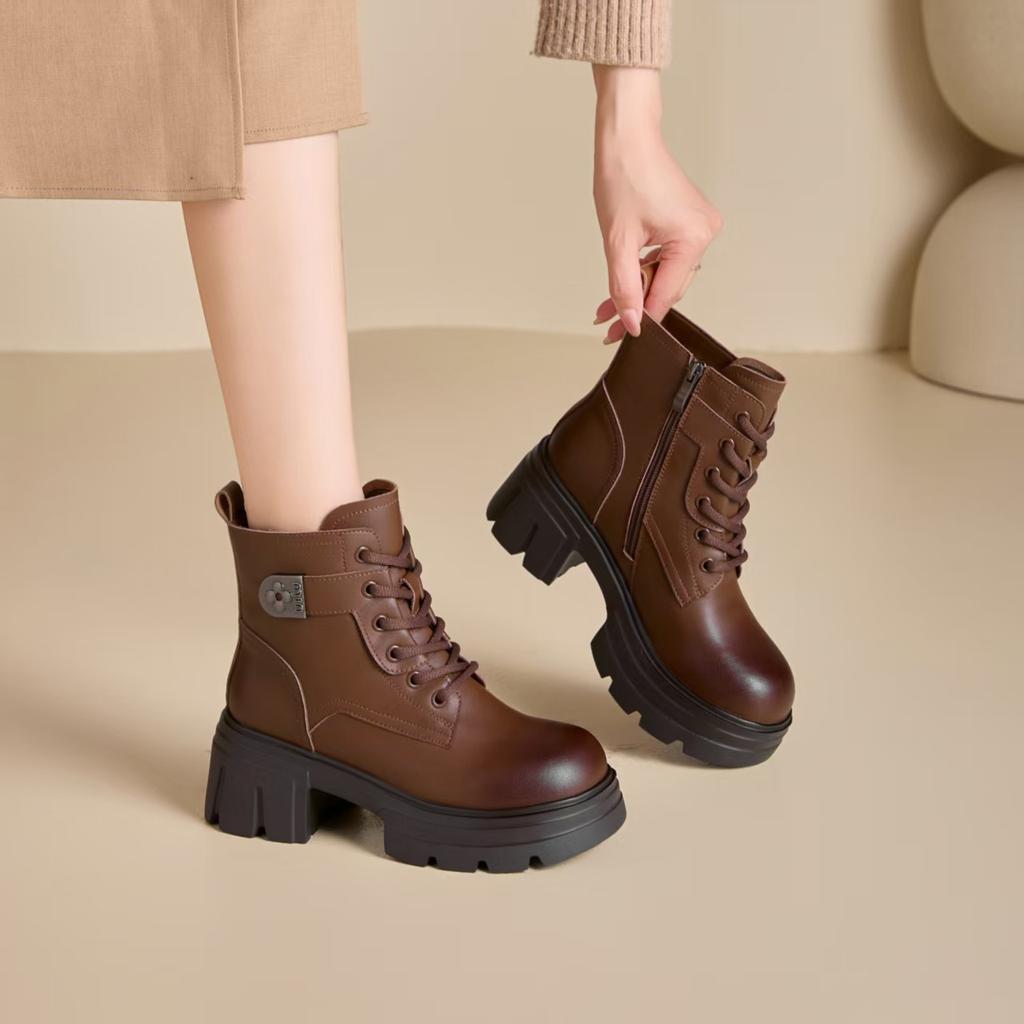 Autumn and Winter New Leather Thick-soled Martin Boots Women's Thick Heel Heightening Short Boots British Style Casual Versatile Locomotive Boots Tide