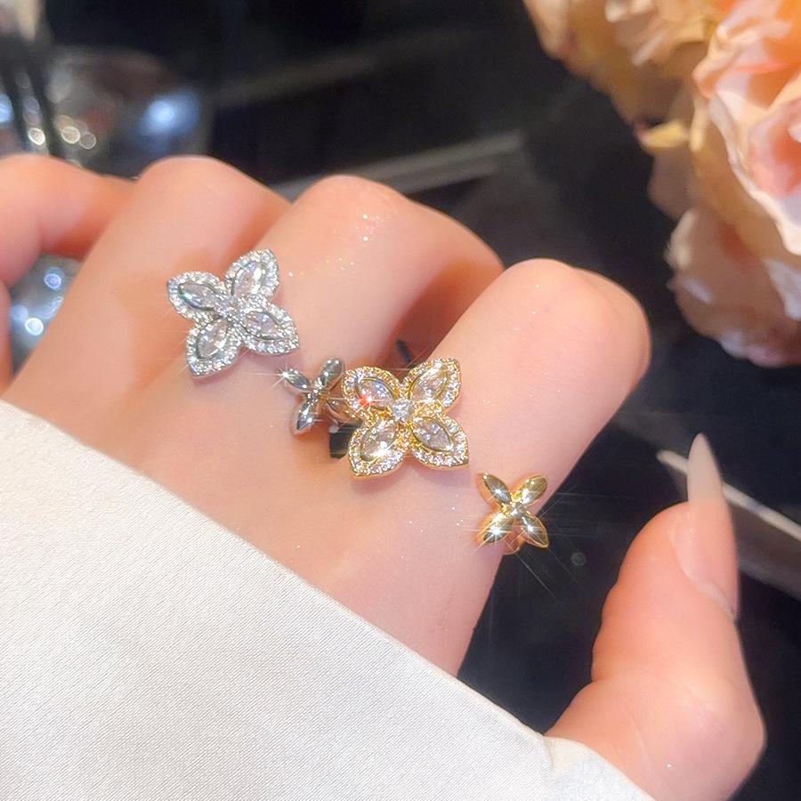 Elegant Zirconia Flower Open Ring - French Style, High-End Luxury Jewelry for Women
