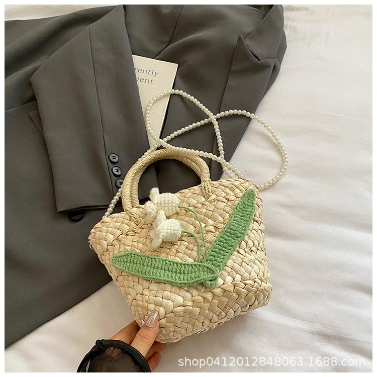 

2025 new tulip wool crocheted straw woven fresh and cute handbag niche design messenger bag women