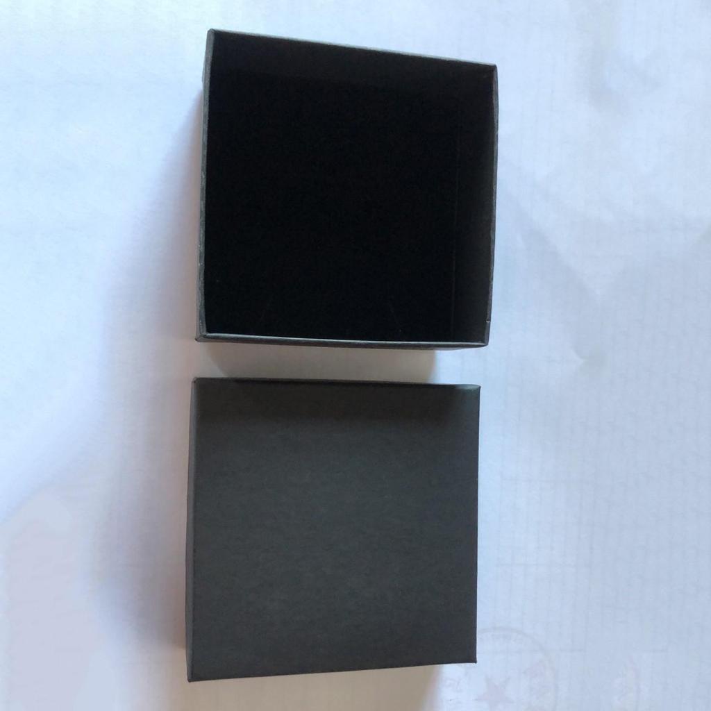 High-End Kraft Paper Cuban Chain Necklace Gift Box, 9x9x3 Cm, Lid & Base Design