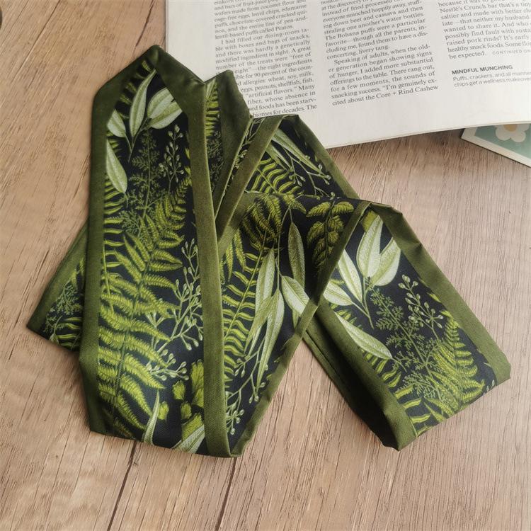 

Подарочная коробка на Праздник драконьих лодок, Праздник середины осени, шелковый шарф, женская повязка на голову, бант, головной убор, ленточный галстук, маленький шелковый шарф, подарок темно-зеленого