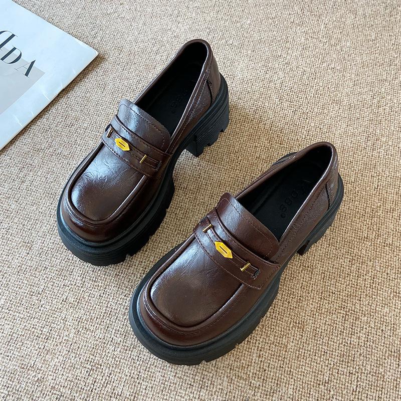 618-18 Platform Loafers Women's 2025 Spring and Autumn New Versatile Commuter Retro British Style Black Small Leather Shoes Women