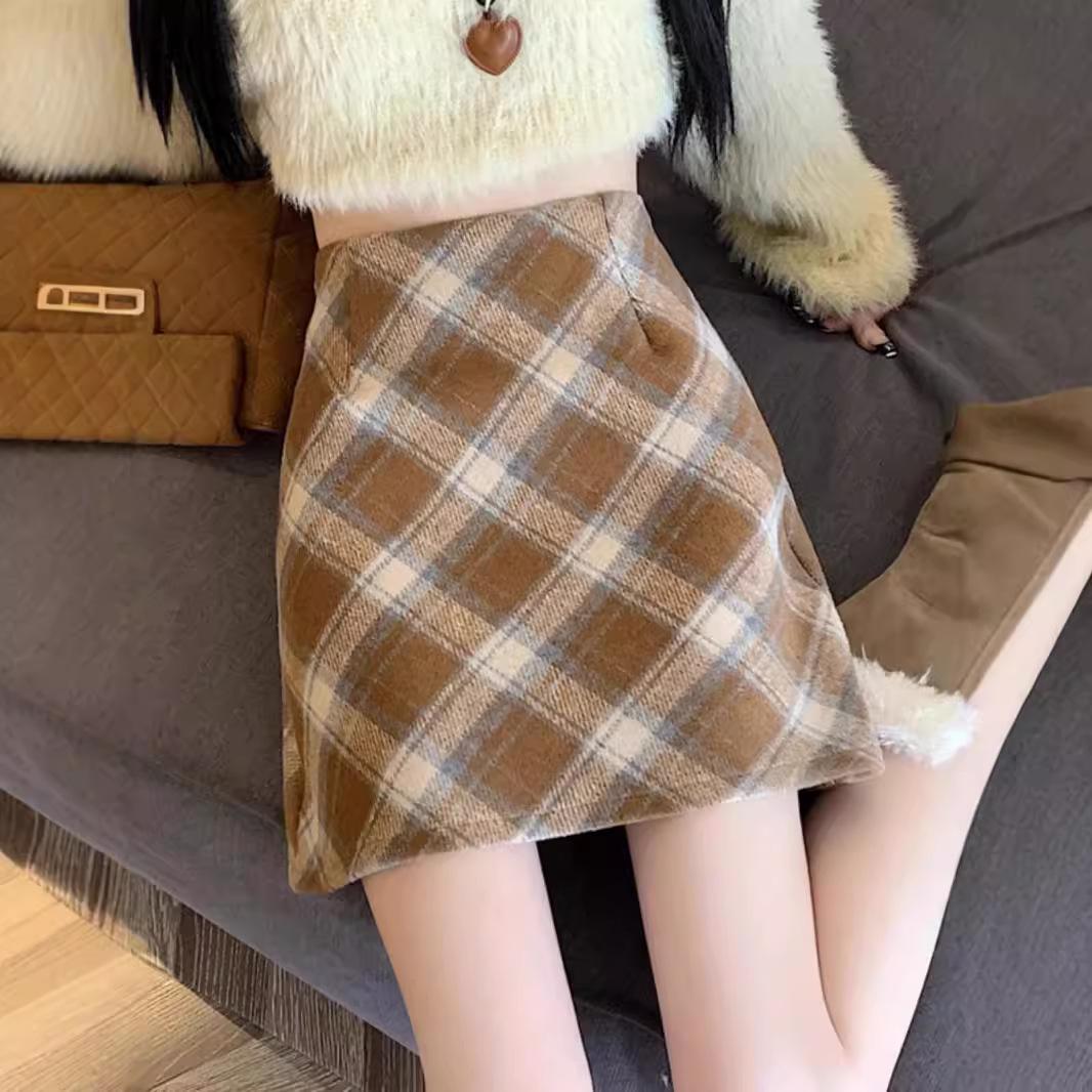 

Женская ретро клетчатая шерстяная юбка А-силуэта - Зима 2024, с высокой талией, с защитой от просвечивания, облегающая мини 4XL (159-170 lbs)