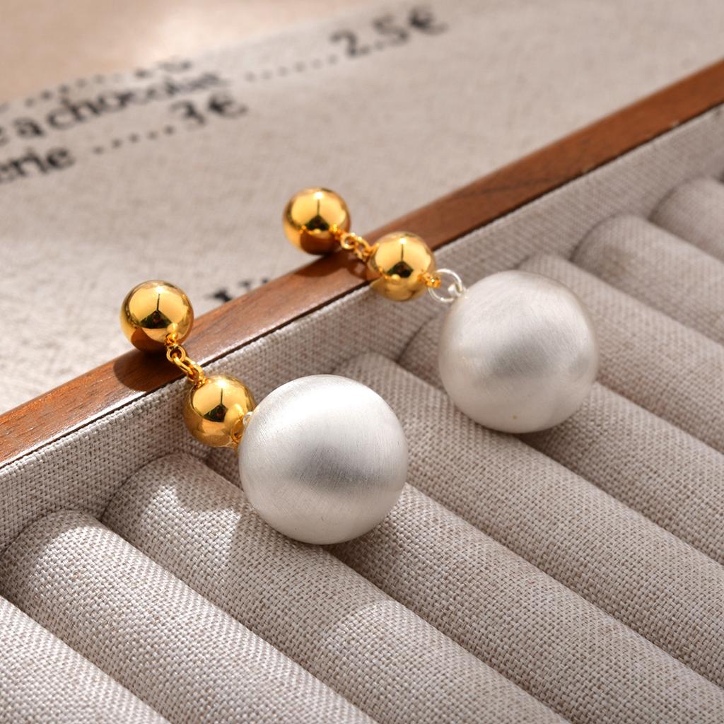 Minimalist Two-Tone Brushed Ball Drop Earrings Mixed Metal Polished & Matte Stud Earrings for Women Fashion Jewelry