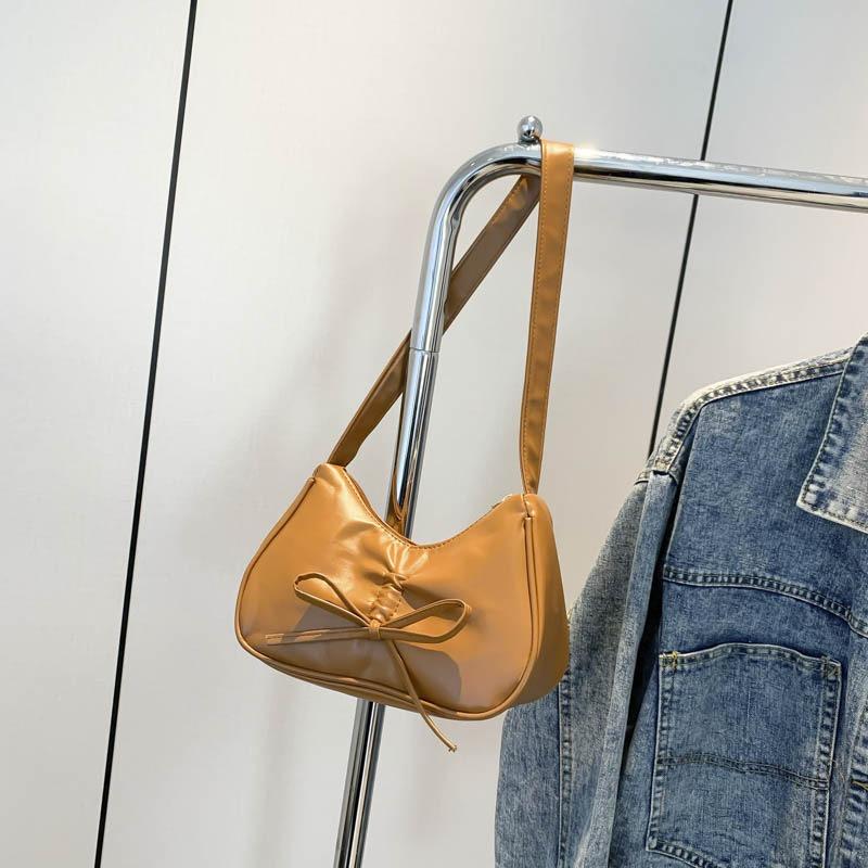 Ballet style pleated armpit bag women's new fashion commuter shoulder bag solid color messenger bag tote bag