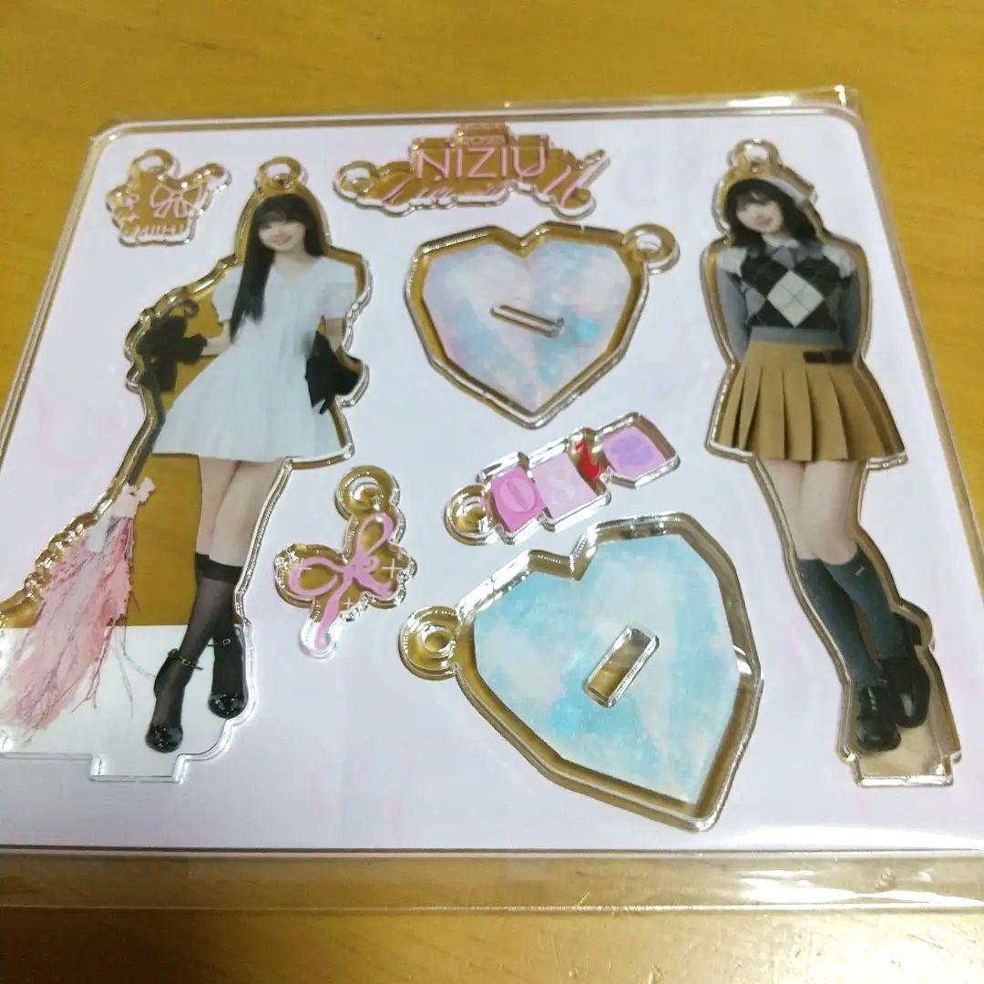 

[USED] NiziU Miihi Acrylic Stand Keychain