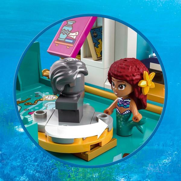 LEGO Disney Princezna Malá mořská víla Příběhová kniha 43213