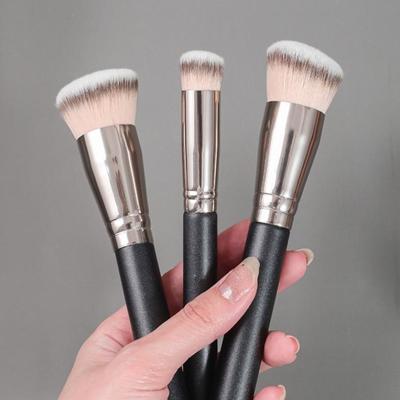 Sada 1 ks profesionálních štětců na make-up Špičkový korektor na make-up Contour Blending Beauty Kosmetický štětec Matné dřevěné madlo