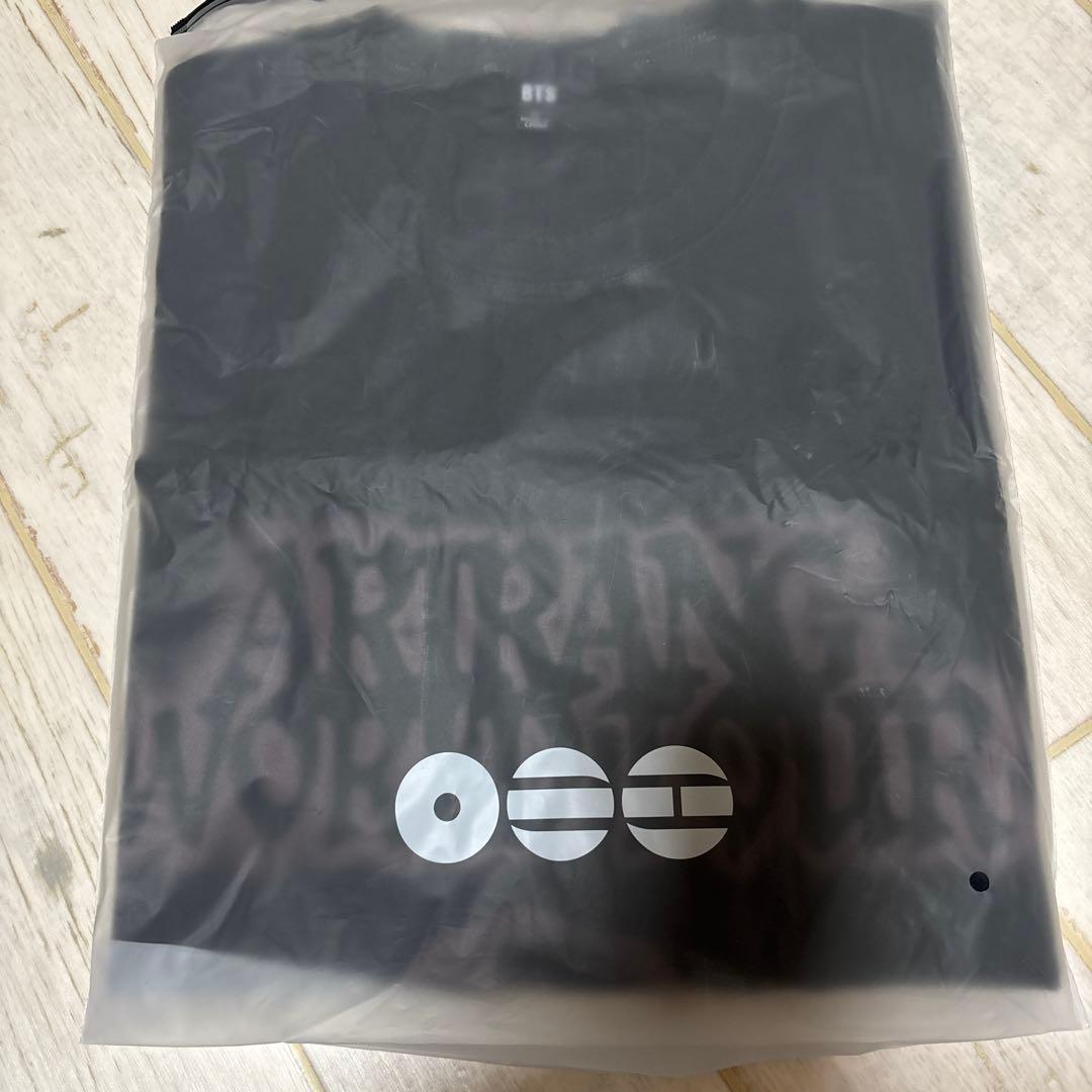 BTS WORLD TOUR ARIRANG T-shirt BLACK M size