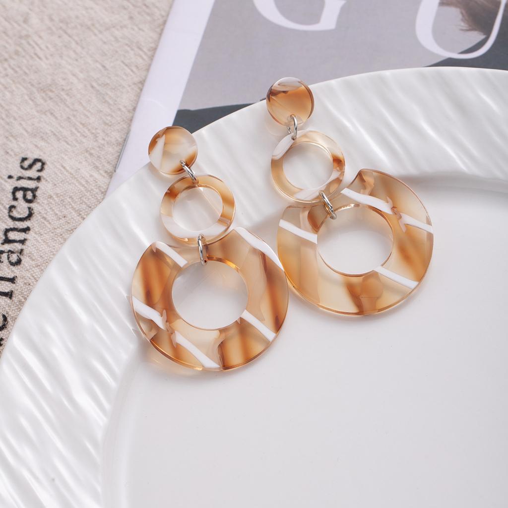 Simple Atmospheric Fashion Design High-End Candy Color Chain Earrings Women'S Dopamine Wear Color Stud Earrings