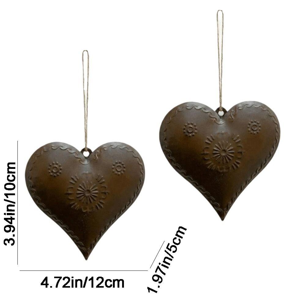 2PCS Vintage Heart Shaped Hanging Pendant Iron Heart Shaped Ornament Wall Decor  for Home
