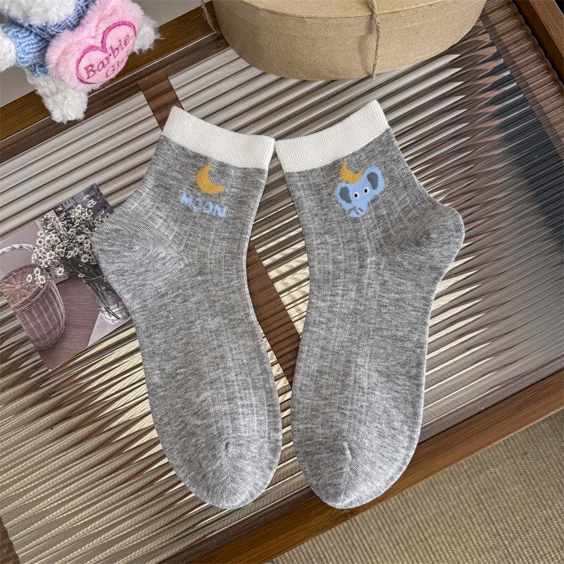Damen Frühling und Sommer Dünne Farbpassende Ab Hund Cartoon Low Top Kurze Socken aus Baumwolle