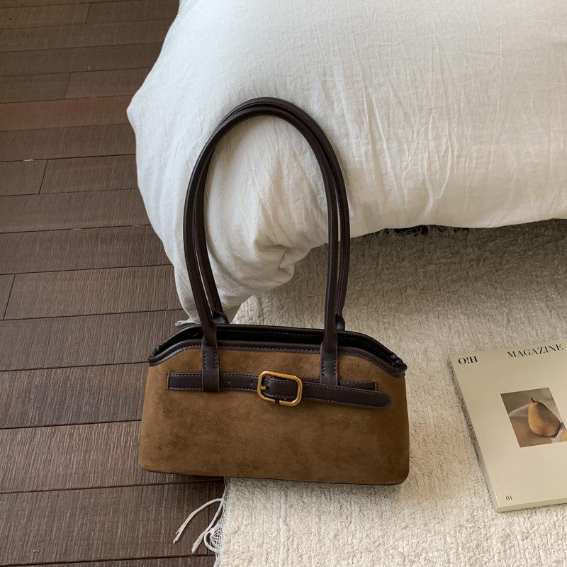 

2025 новая сумка подмышку женская осенне-зимняя ретро высококлассная ручная сумка большой вместимости для通勤 леопардовый принт сумка на плечо