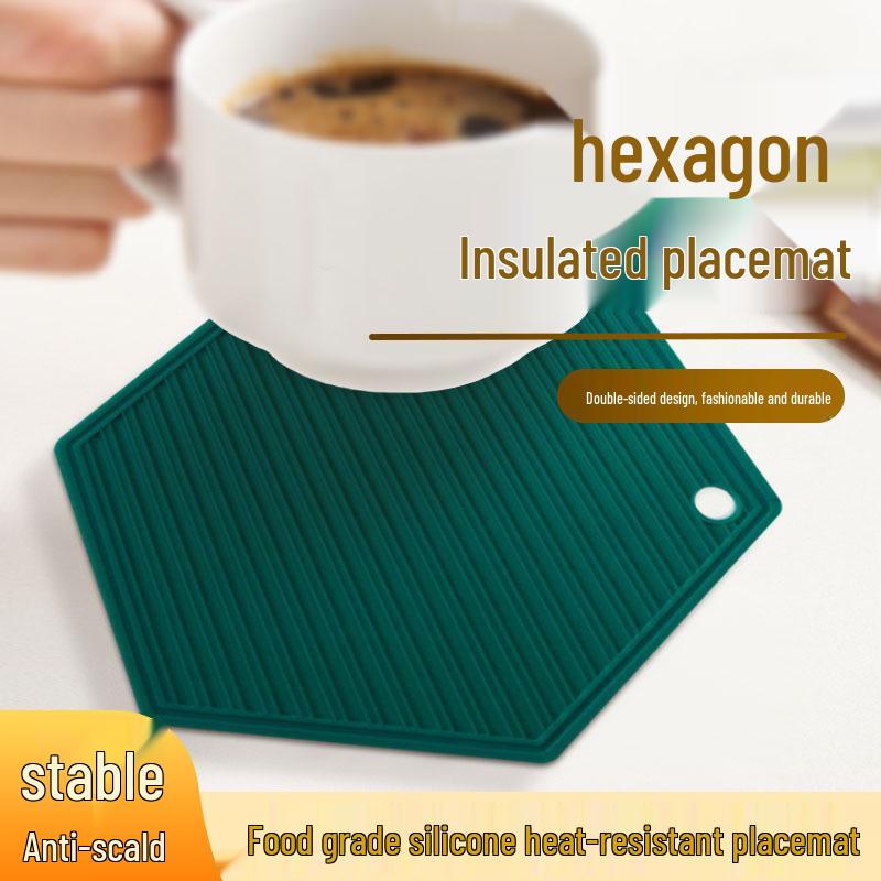 Honeycomb Silicone Placemats: Heat-Resistant, Non-Slip, Easy-to-Clean, Quadrilateral Kitchen Table Mats.