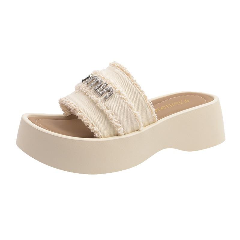 French Small Fragrant Slippers Women's Summer Wear 2025 Spring and Summer New Fashion One-word Thick-bottomed Beach Cool Slippers