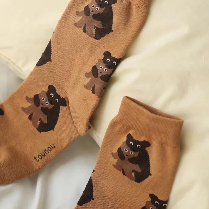 Author Misako Totsuka, Hug Socks