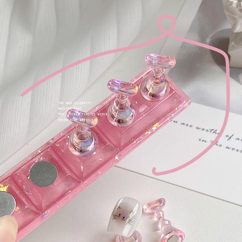 1 Set Transparent Aurora Nail Stand Magnetic False Nails Holder Press On Nail Display Nail Rack Acrylic Nail Training Manicure